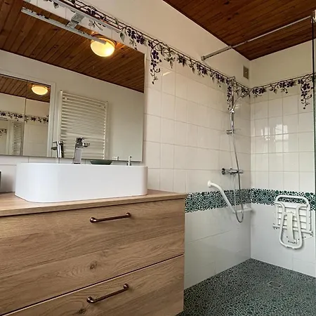 Maison De Charme Avec En Montagne Bourbonnaise - Fr-1-489-534 Country house La Chabanne